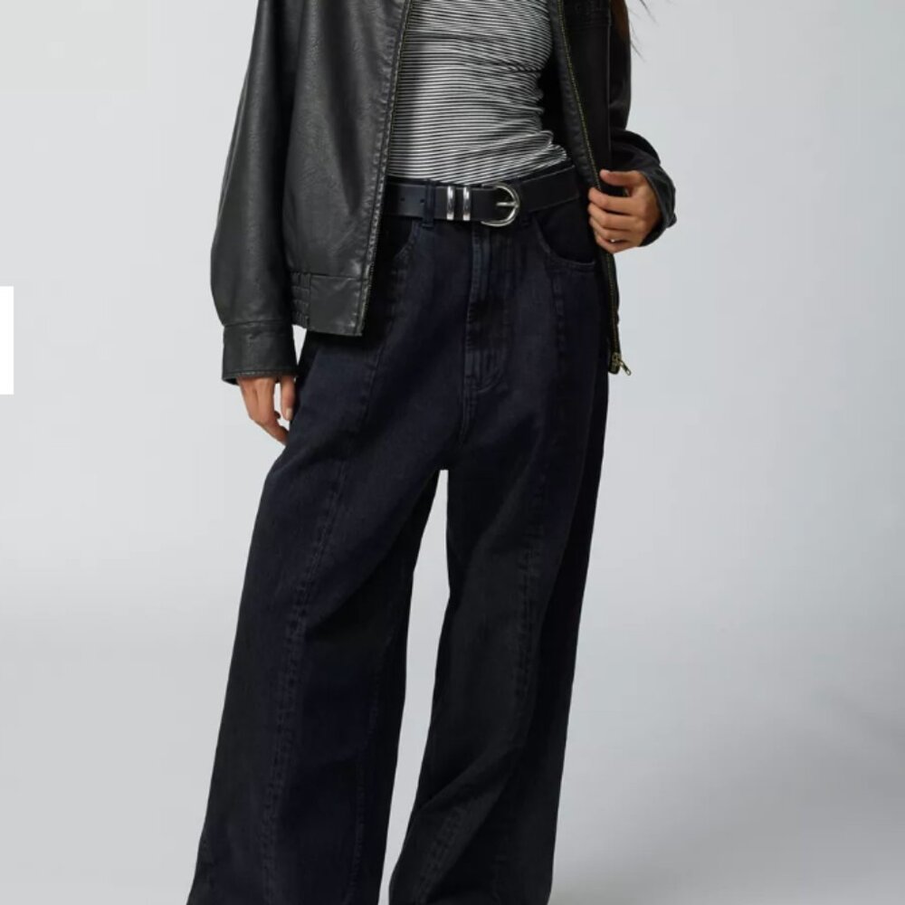 Neon Denim Leroy Wide-Leg Jean in Washed Black Size 28